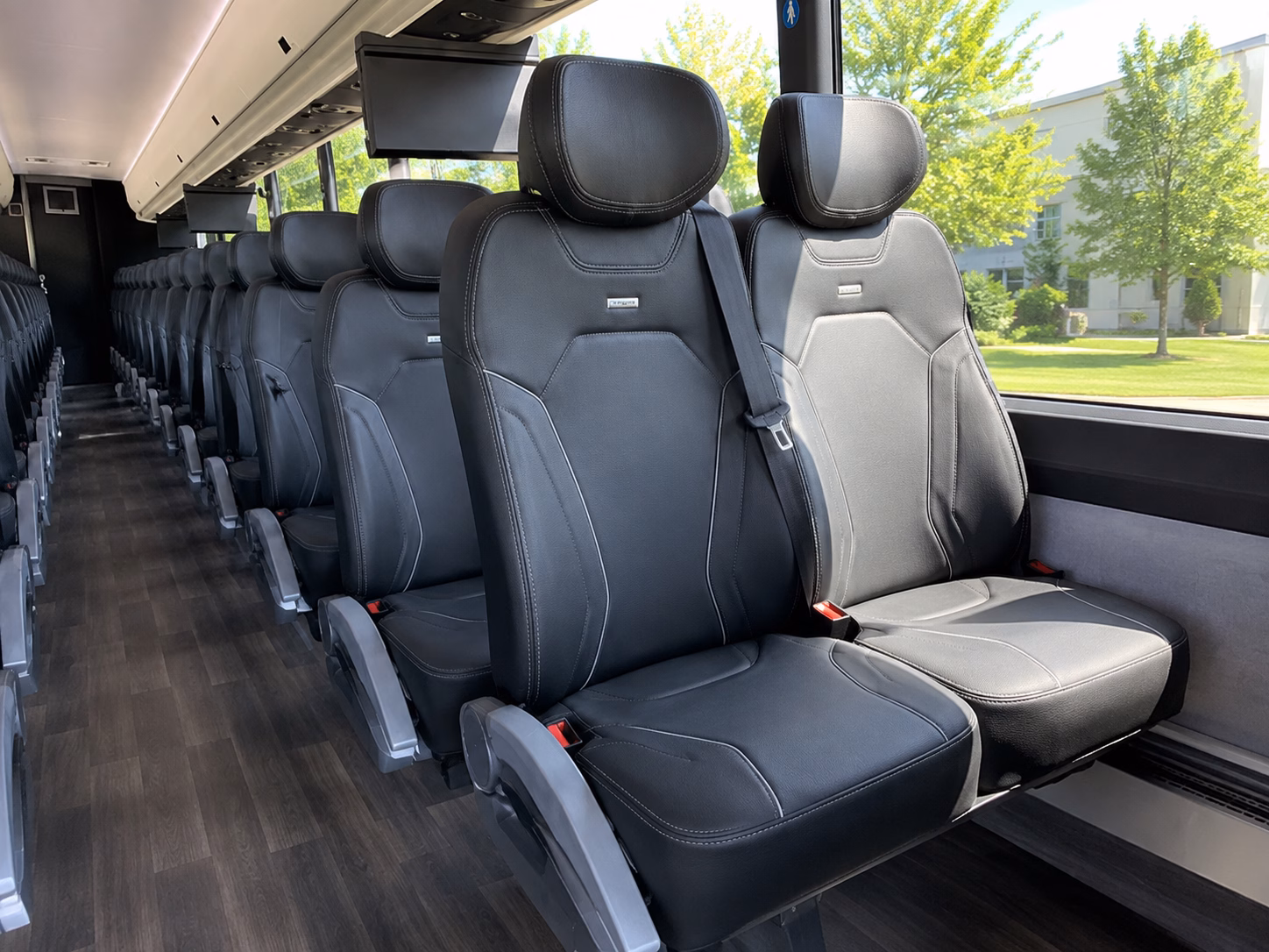 bus rentals to landry vineyards and the us 80 wine country east of shreveport