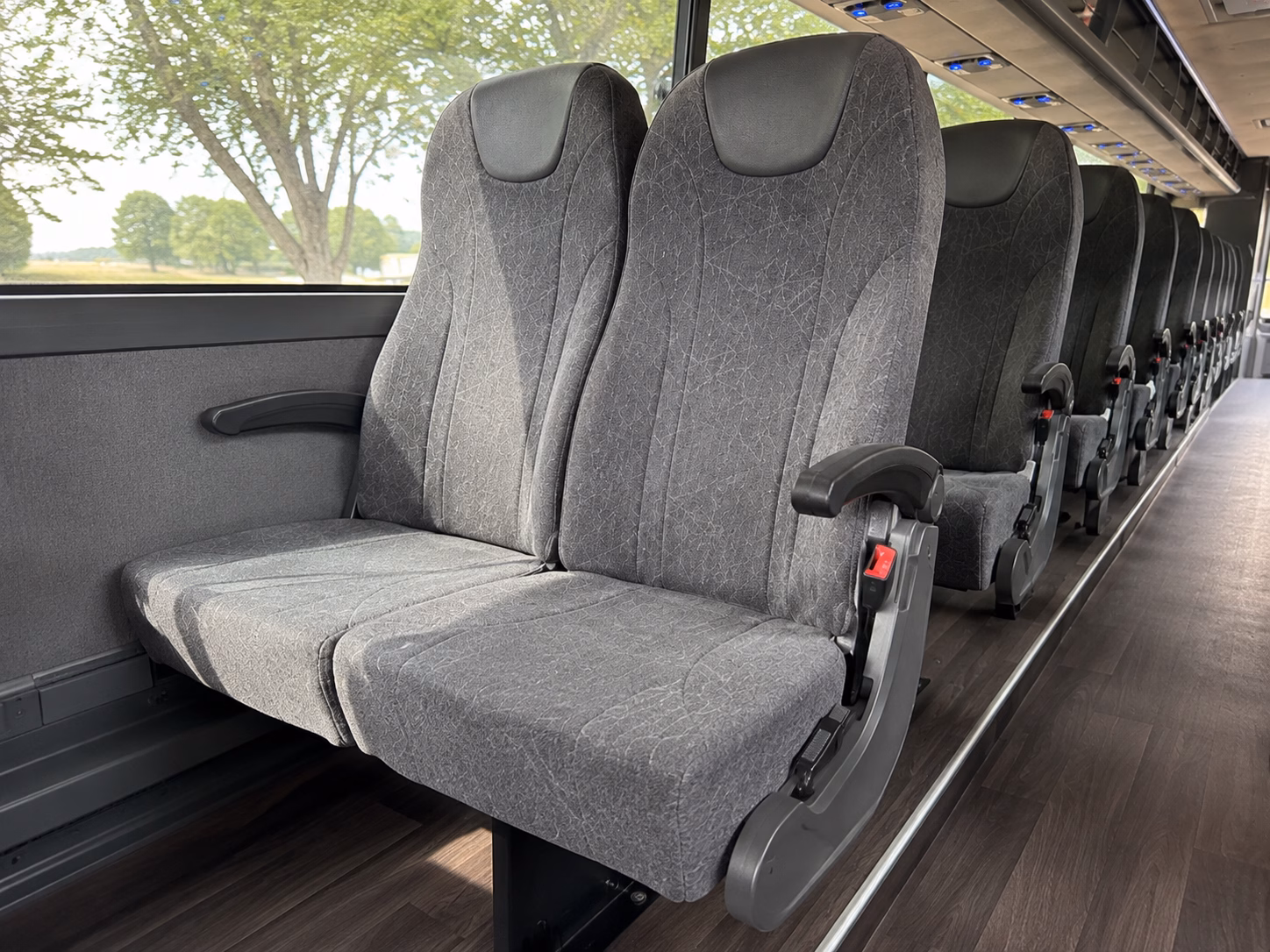 buses for corporate wine and brewery outings in the shreveport bossier metro
