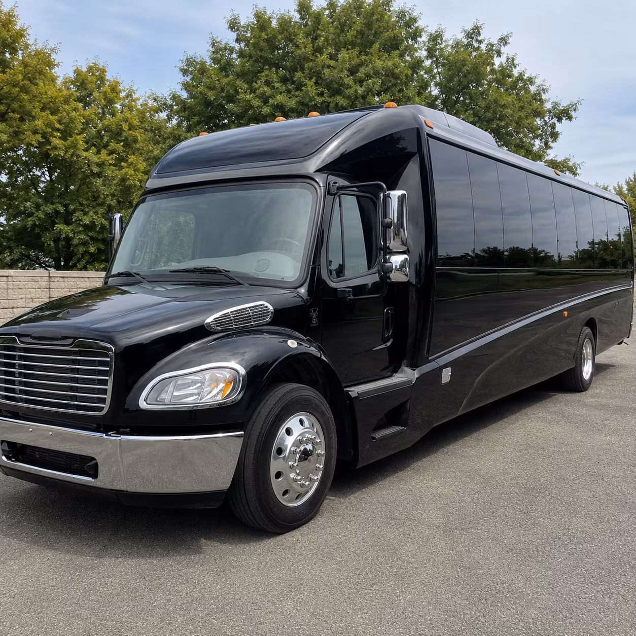 minibus rentals for captain shreve southwood and huntington prom groups