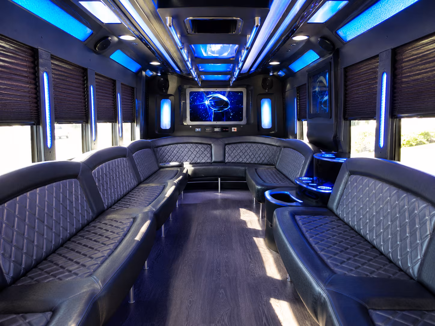 shreveport 28 passenger party bus inside