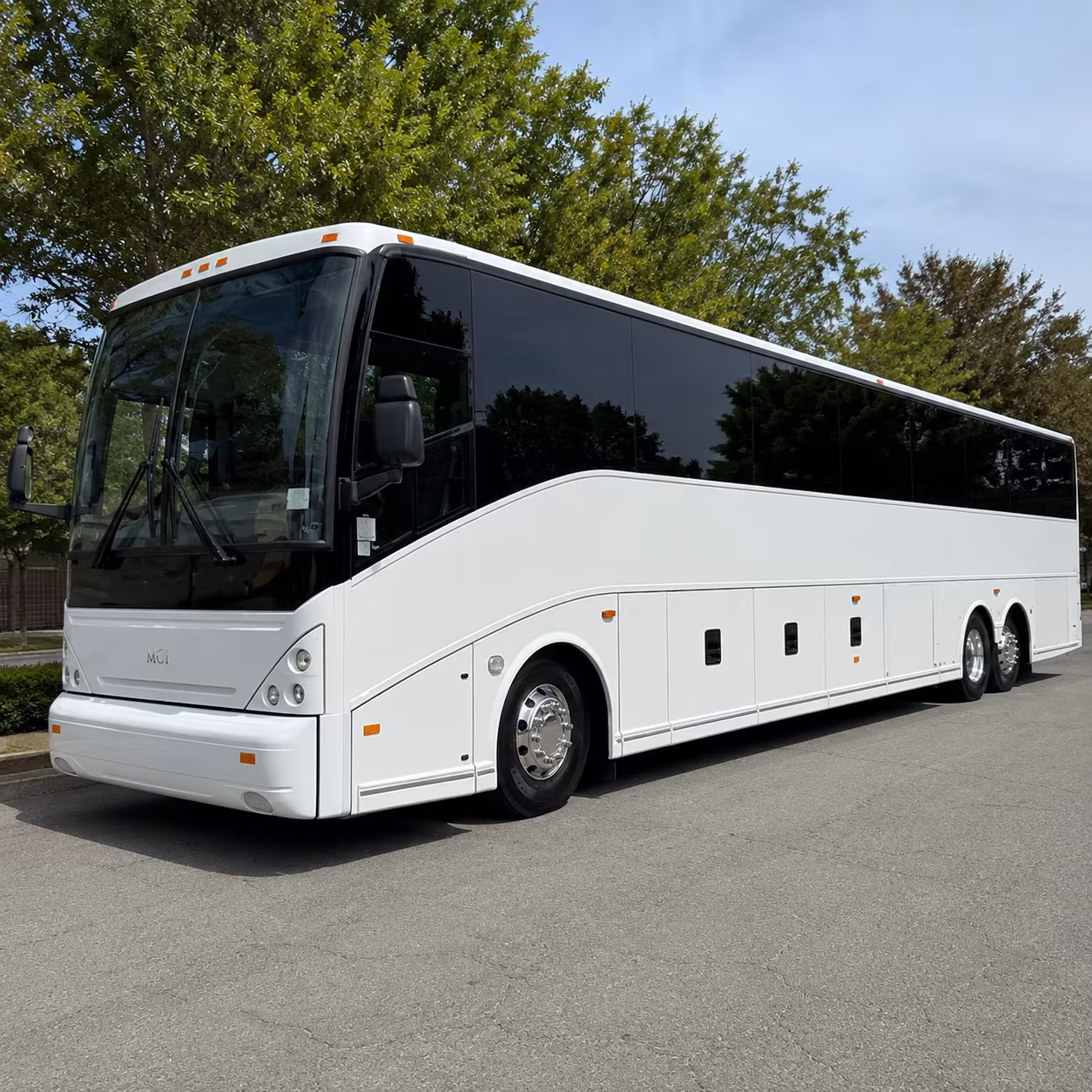 shreveport and bossier city employee shuttle buses across the red river